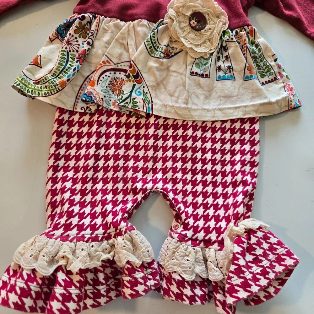 Giggle Moon Christmas Dress and Shorts Happy Holly Daze 3M‎ Red Velour Baby Girl